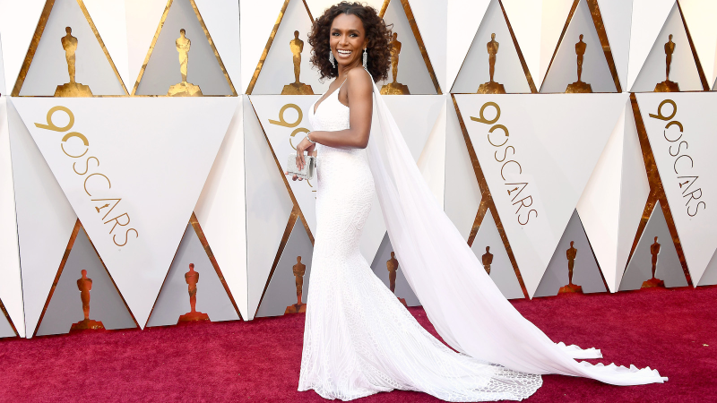 Illustration for article titled Every Froufy Gown and Cursed Image From the 90th Annual Academy Awards Red Carpet